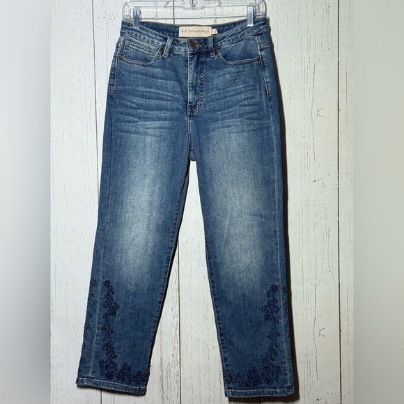 Soft Surroundings Denim - Soft Surroundings Embroidered Ankle Straight Leg Pockets Blue Jeans Size 8